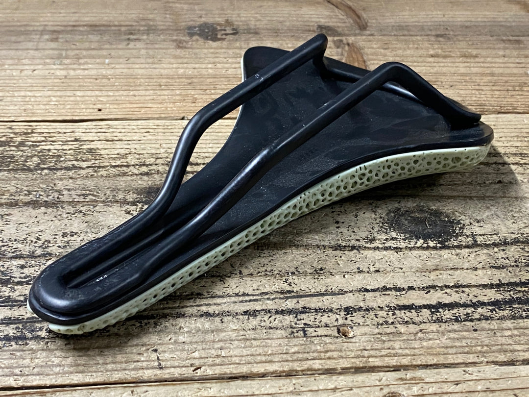 JU824 フィジーク fizik ANTARES VERSUS EVO 00 ADAPTIVE サドル カーボンレール