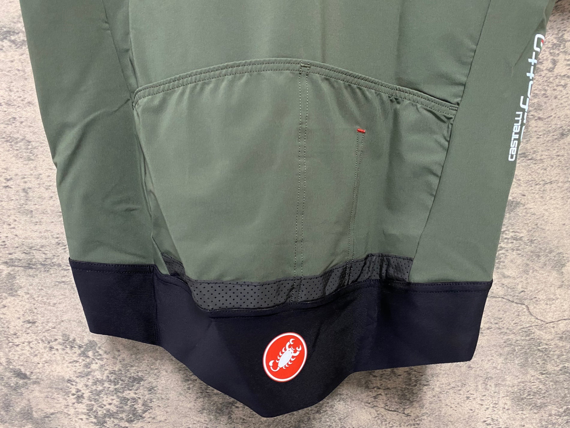 KD424 カステリ CASTELLI ロッソコルサ ROSSO CORSA PERFETTO RoS