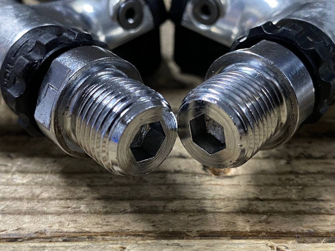 JT111 シマノ SHIMANO アルテグラ ULTEGRA PD-6620 ビンディングペダル SPD-SL ※傷大 ジャンク