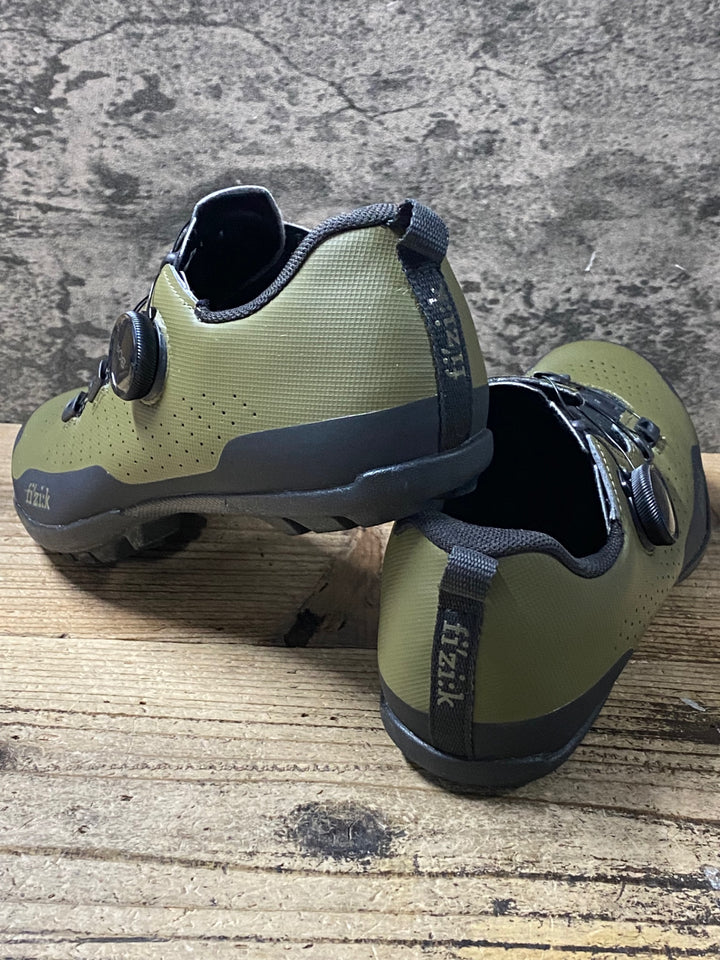 KH793 フィジーク fizik TERRA ATLAS ビンディングシューズ カーキ EU42 SPD