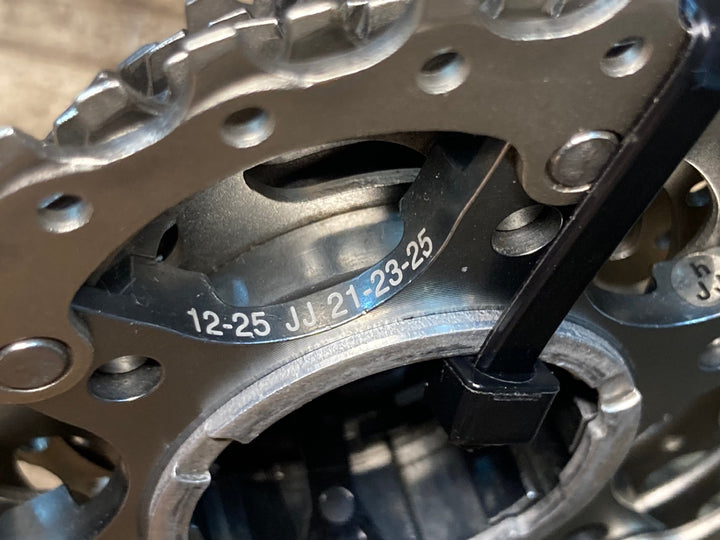 IY207 シマノ SHIMANO アルテグラ ULTEGRA CS-6700 スプロケット 10s 12-25T