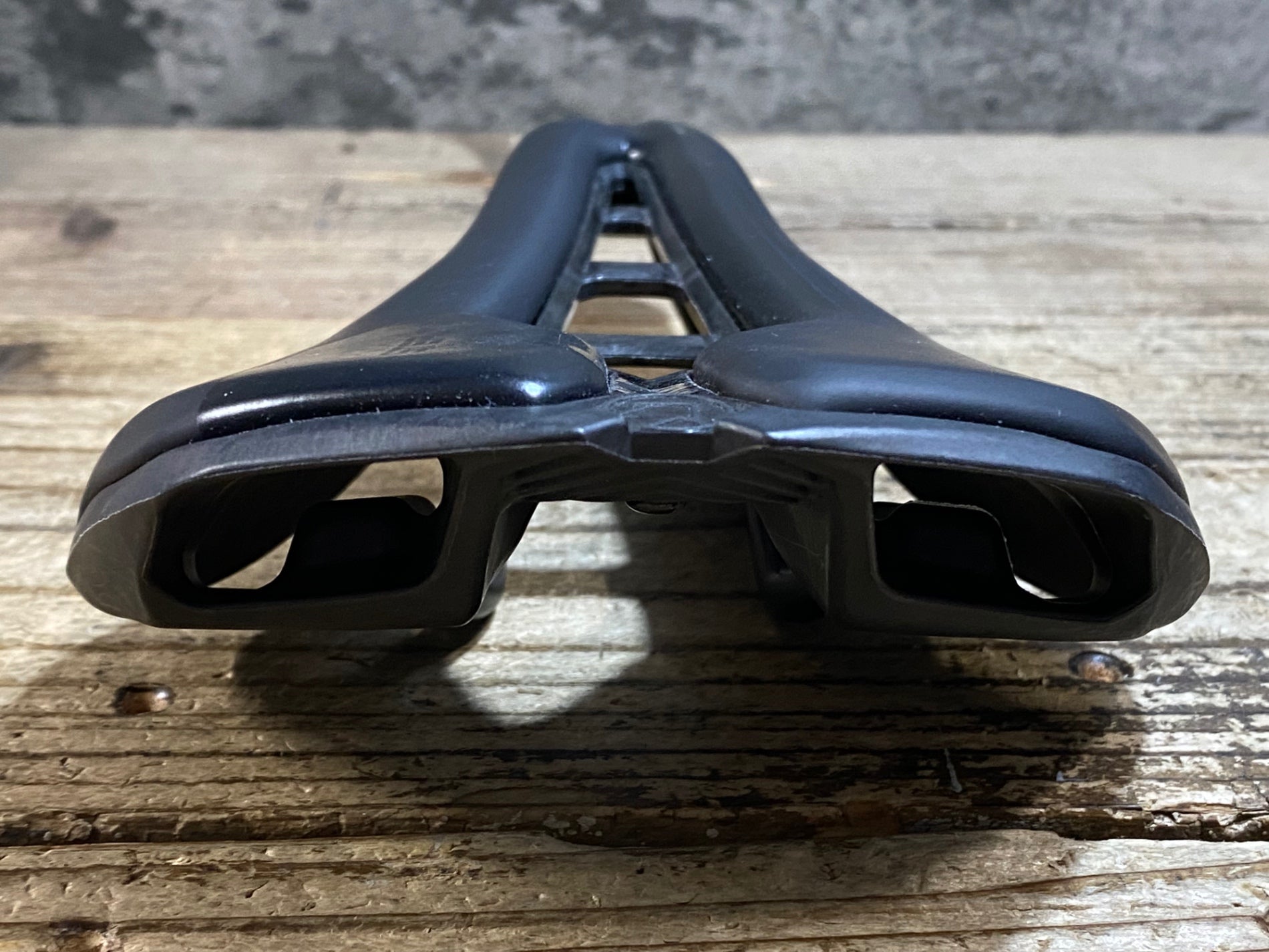 KC319 シマノ SHIMANO PRO STEALTH CURVED PERFORMANCE サドル 黒 inox