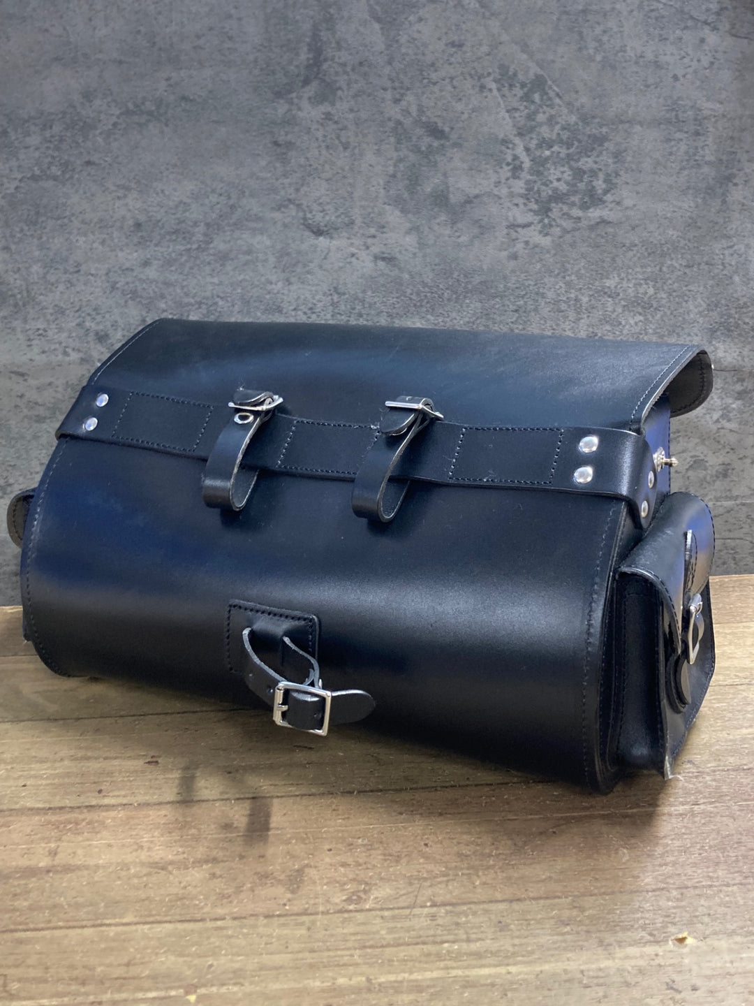 KL113 ブルックス BROOKS GLENBROOK LEATHER BAG LIMITED EDITION サドルバッグ レザー 黒