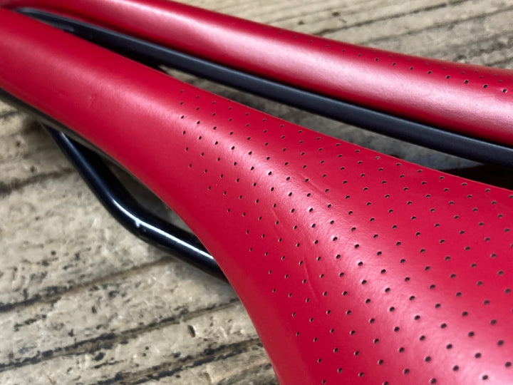 KF980 ボントレガー BONTRAGER AEOLUS ELITE サドル 赤 145mm
