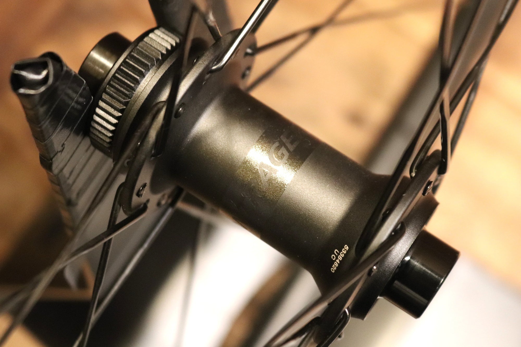 ボントレガー BONTRAGER アイオロス エリート AEOLUS ELITE 35 TLR