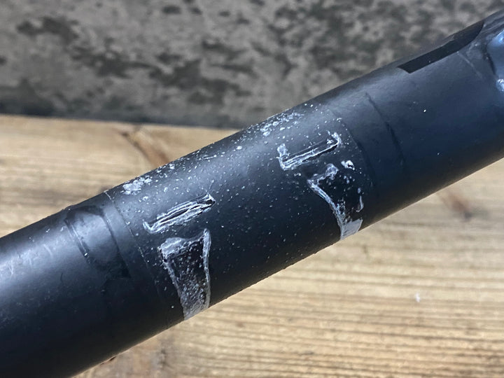 JY934 デダ DEDA SUPERLEGGERA カーボン ドロップハンドル Φ31.7mm エンド外-外420mm