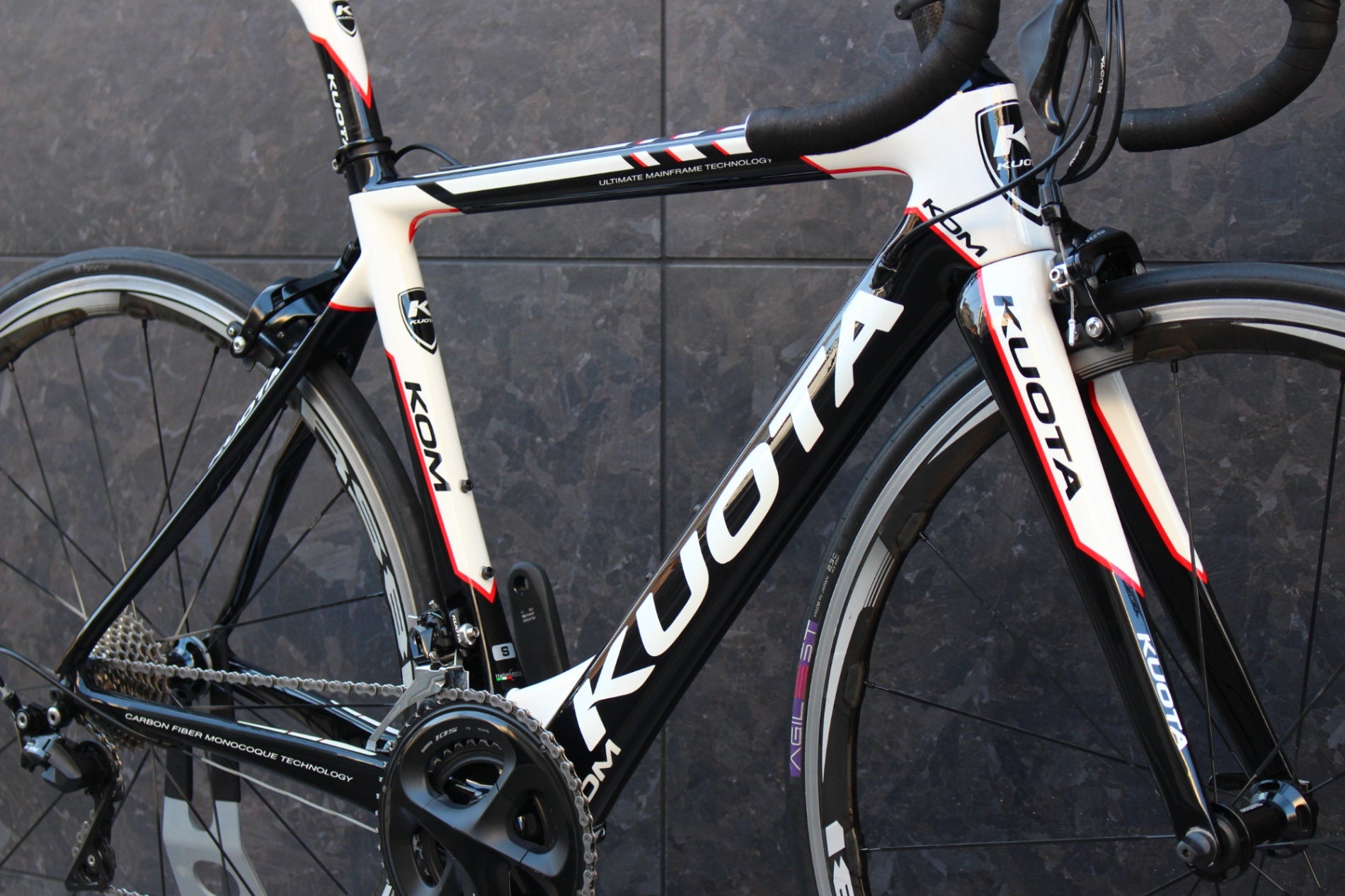 クォータ KUOTA KOM 2016モデル S(485)サイズ シマノ 105 R7000 11S