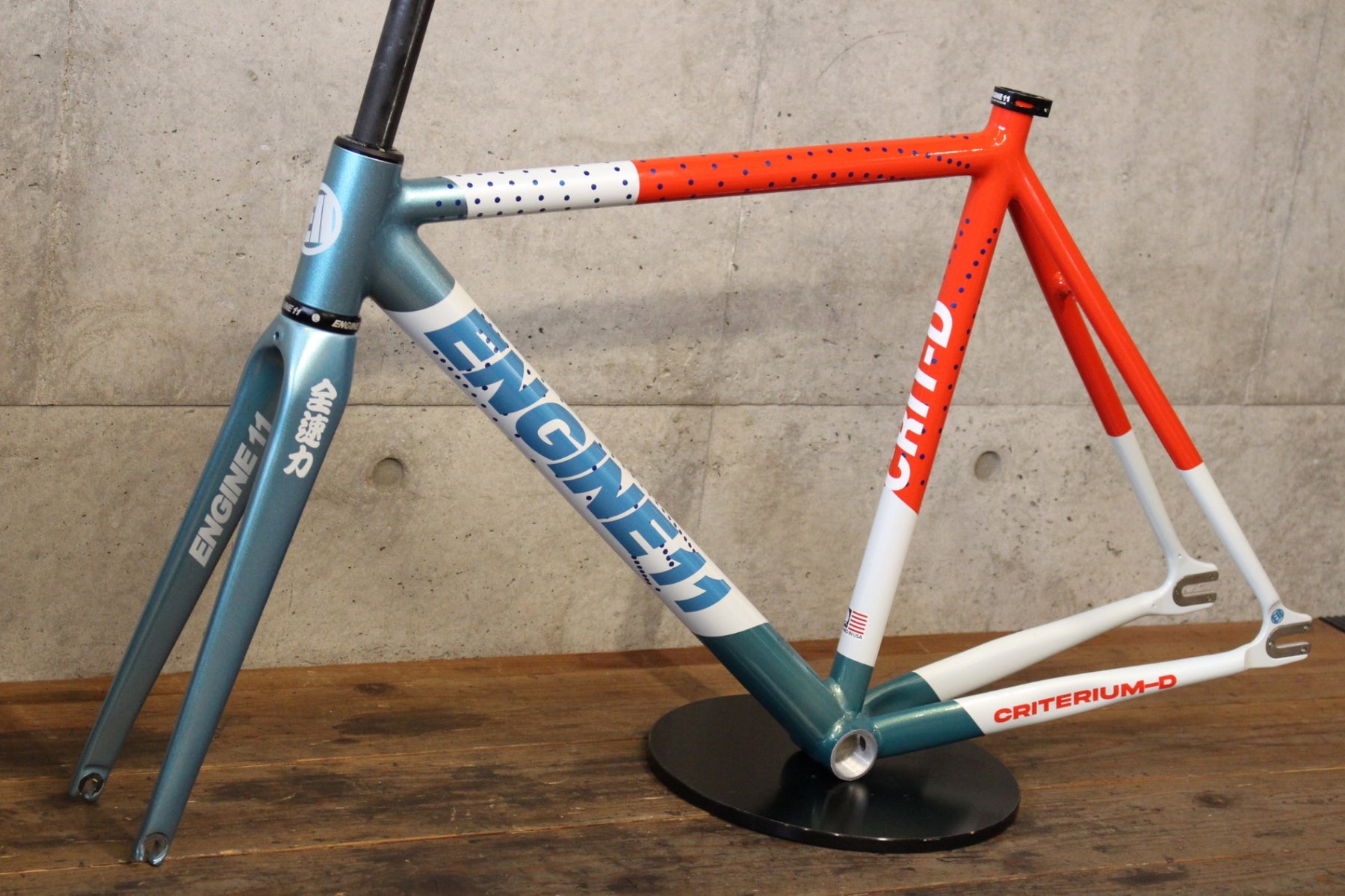 未使用品！エンジン ENGINE11 Crit-D 2024 Mサイズ アルミ ピスト