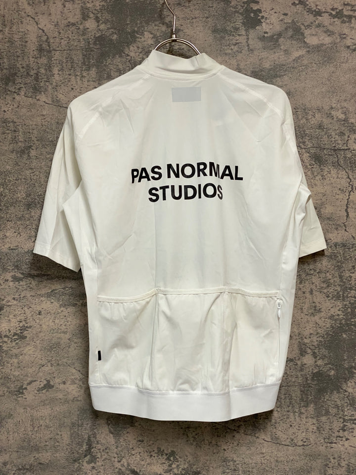 JY676 パスノーマルスタジオ PAS NORMAL STUDIOS 半袖 サイクルジャージ 白 L  ※背中汚れ