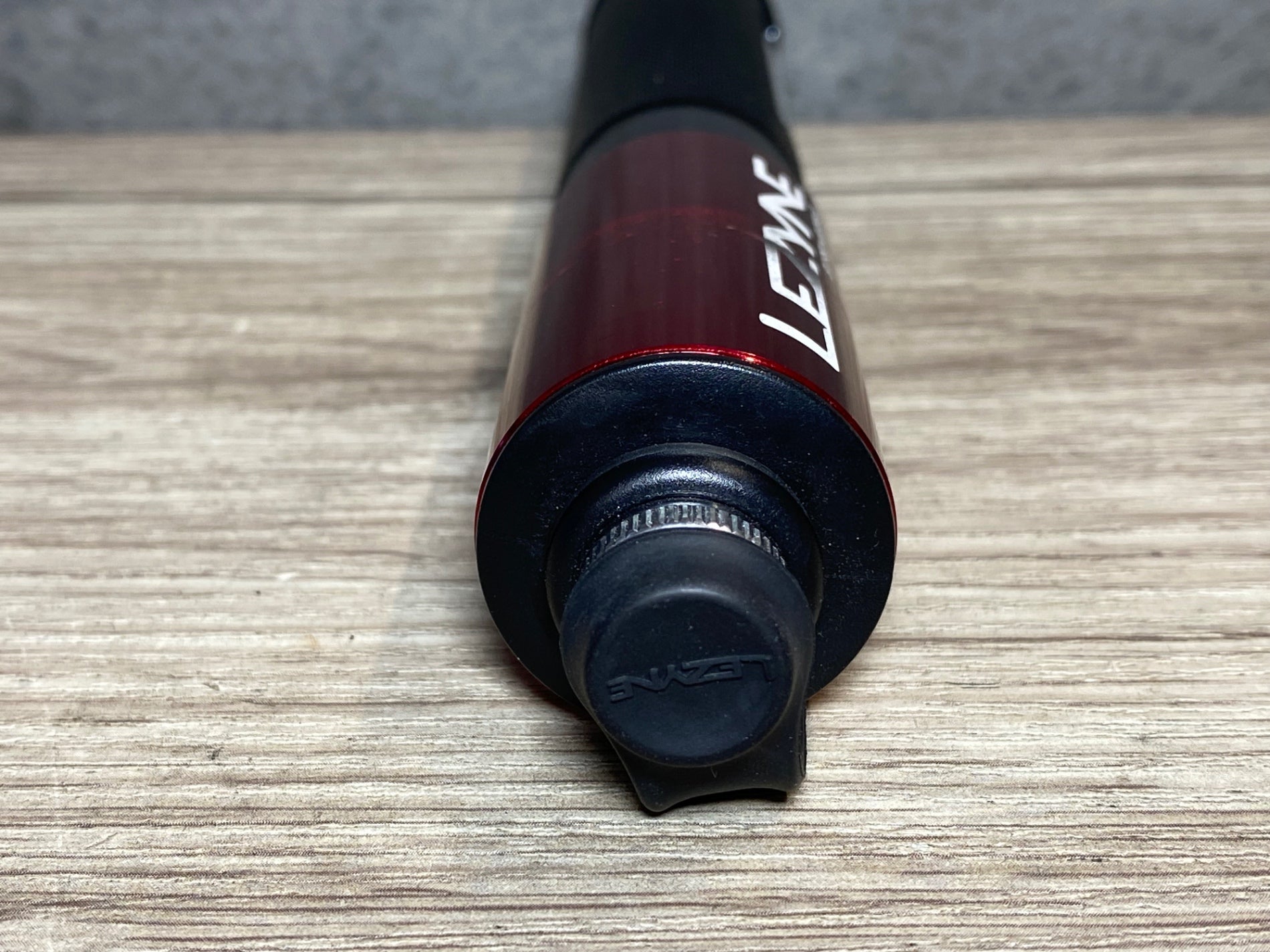 JP475 レザイン LEZYNE グリップドライブ GRIP DRIVE HV 携帯ポンプ 赤