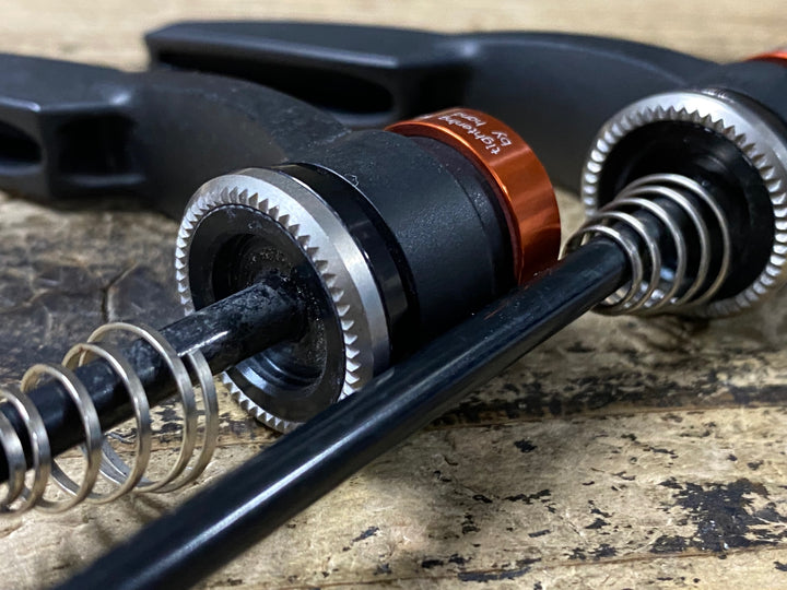 KF446 DT SWISS RWS スキュワー クイックリリース 100mm/130mm ロード用 スチールシャフト 前後セット