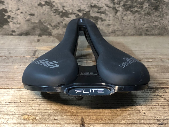 JU161 セラ イタリア selle Italia Flite BOOST サドル マンガネーゼレール 135mm 黒