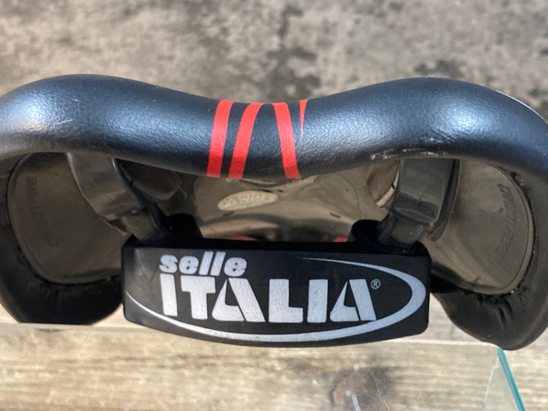 JY470 セライタリア SELLE ITALIA SLR Team Edition サドル 赤