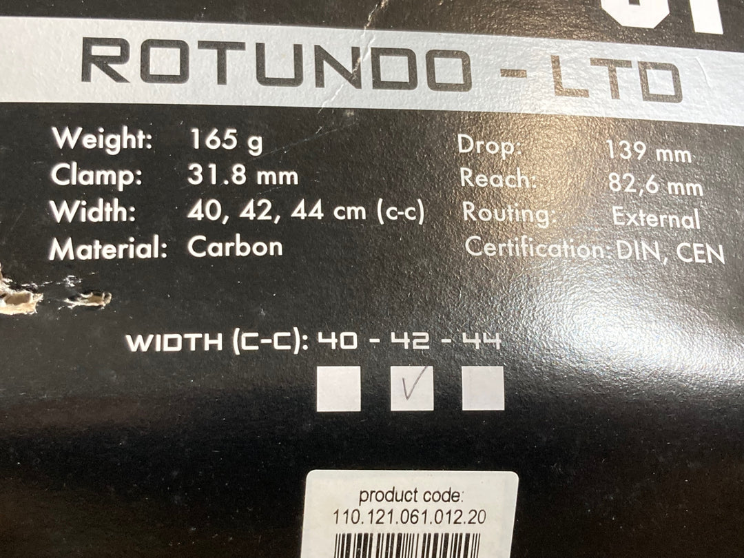 KH748 未使用 3T ROUNDO LTD カーボン ドロップハンドル 420mmエンドC-C Φ31.8 丸ハン
