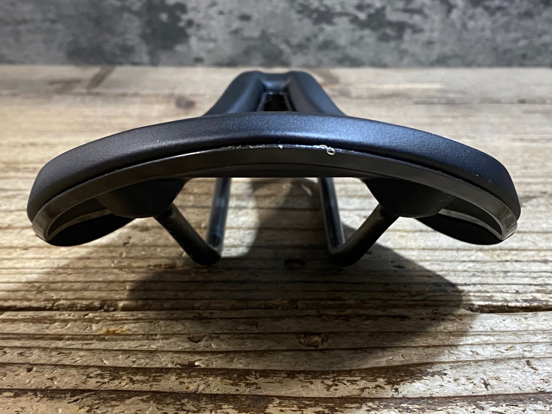 KC299 フィジーク fizik TEMPO ALIANTE R3 サドル k:iumレール 145mm