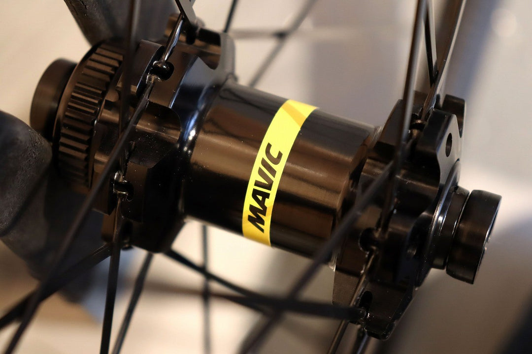 未使用 マヴィック MAVIC キシリウム KSYRIUM PRO CARBON UST DISC カーボン チューブレス ホイールセット シマノ11S 【千葉店】