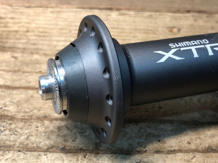 JK488 シマノ SHIMANO XTR HB-M950 28H フロントハブ OLD100mm
