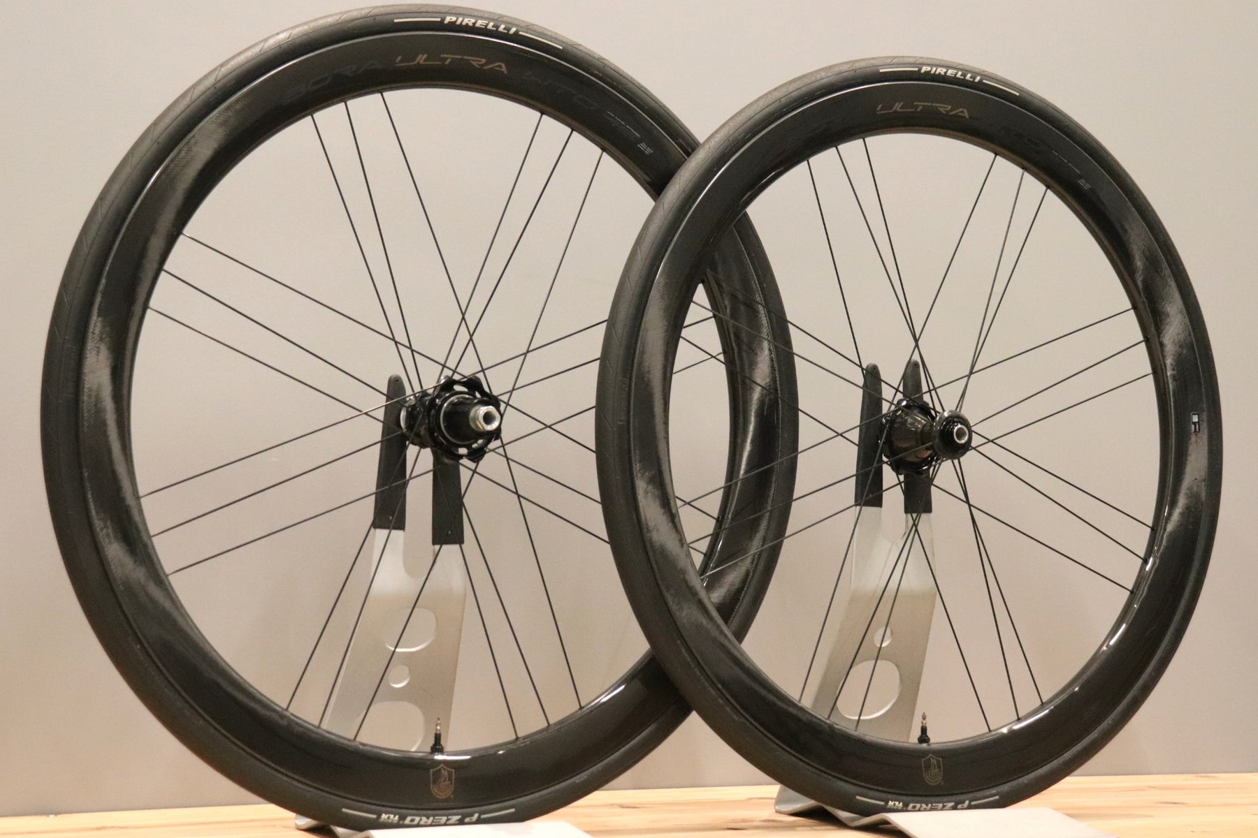 カンパニョーロ CAMPAGNOLO ボーラ ウルトラ BORA ULTRA WTO 45 DB