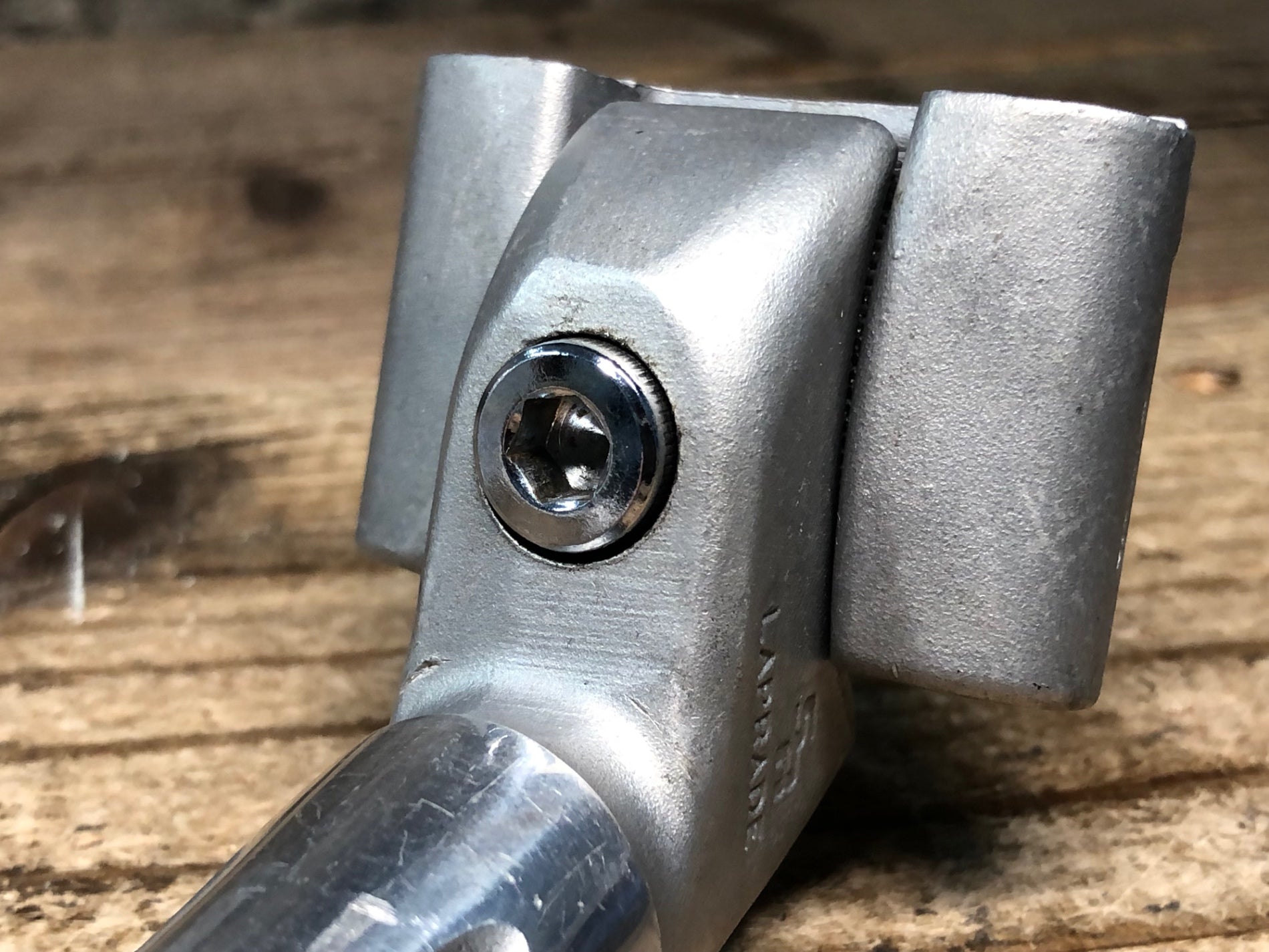 JO607 サカエ SAKAE SR LAPRADE シートポスト 200mm Φ26.2 – BICI