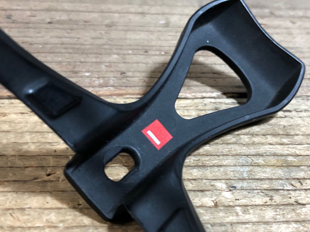 KB977 エリート ELITE LEGGERO CARBON ボトルケージ