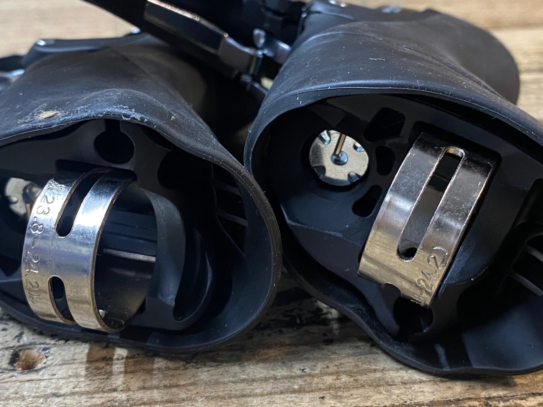 JQ407 シマノ SHIMANO クラリス Claris ST-R2000 STIレバー 2x8s
