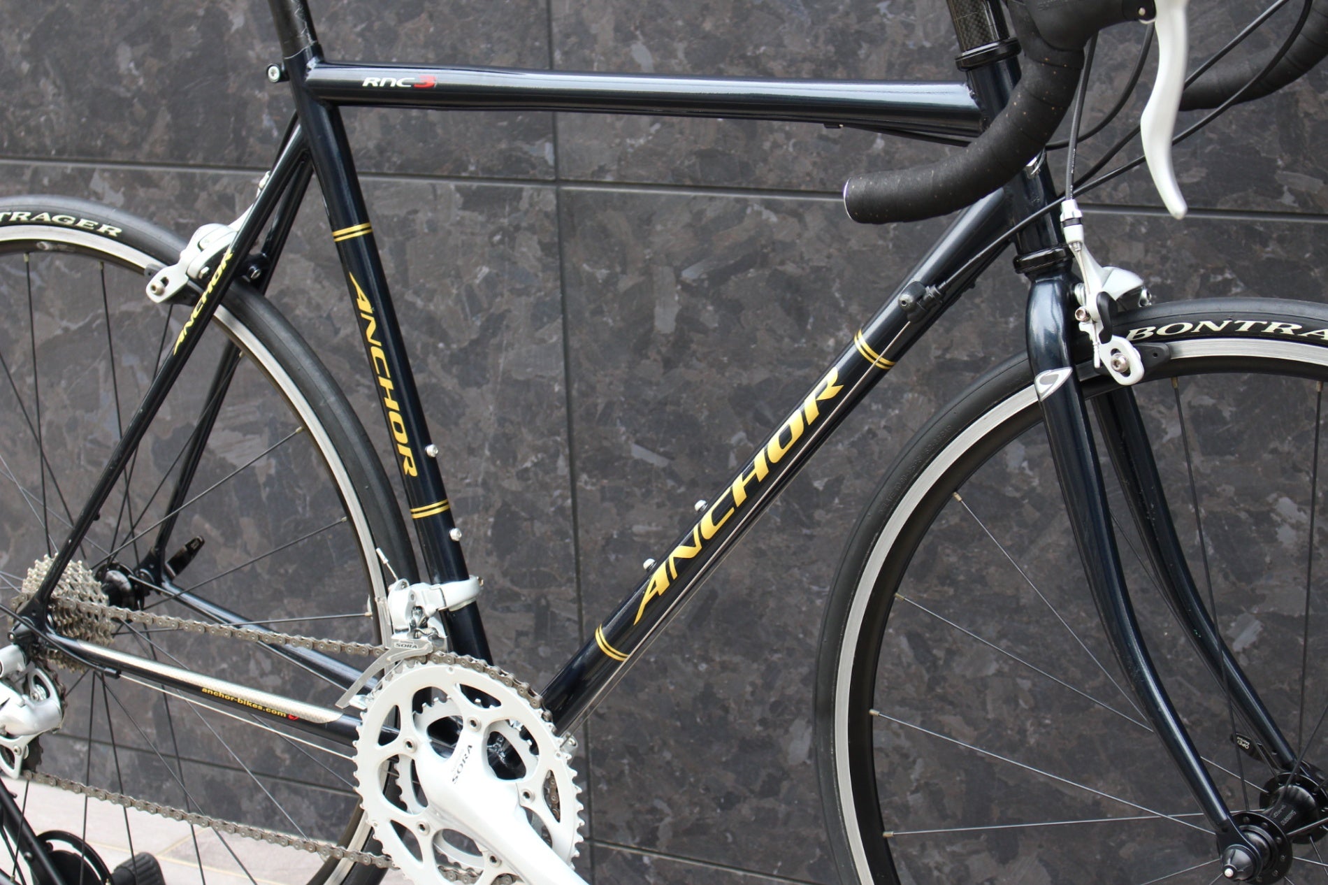 アンカー ANCHOR RNC3 550サイズ シマノ ソラ 9S 3400 クロモリ ロード