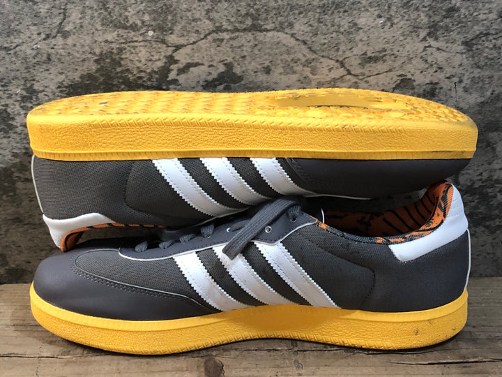 JZ275 アディダス adidas ベロサンバ VELOSAMBA ビンディングシューズ 2穴 EU44 2/3