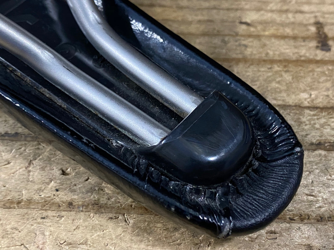 KP946 フィジーク fizik ARDEA サドル 黒 MANGANESEレール