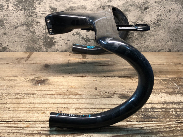 JP943 チャプター2 CHAPTER2 MANA BAR C-C-402mm STEM100mm 一体型カーボンハンドル マウント付属