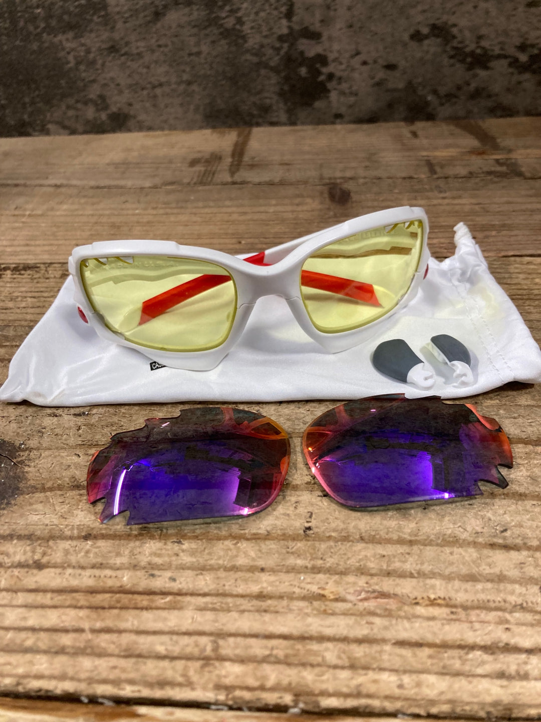 KL971 オークリー OAKLEY ジョーボーン JAWBONE サングラス アイウェア 白赤 レンズ付属