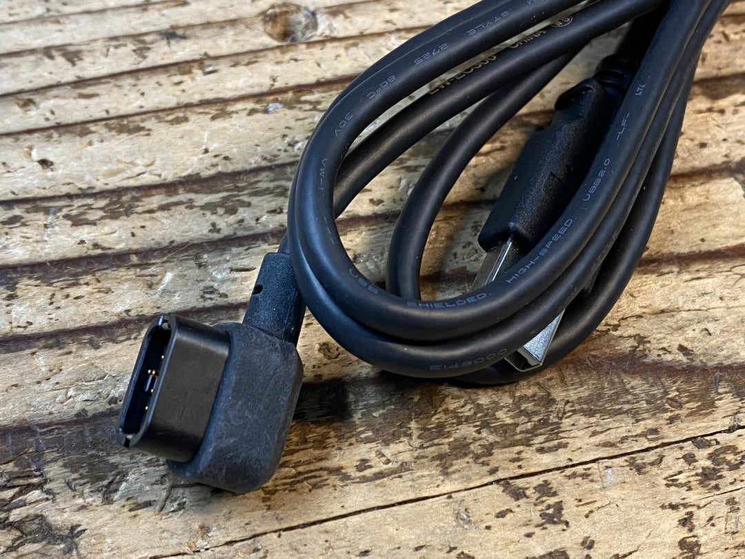 JP594 シマノ SHIMANO EW-EC300 DI2 バッテリーチャージャー