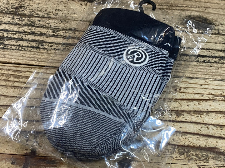 JV952 レリック reric Dagr Water-proof Toe Covers トゥーカバー 白黒