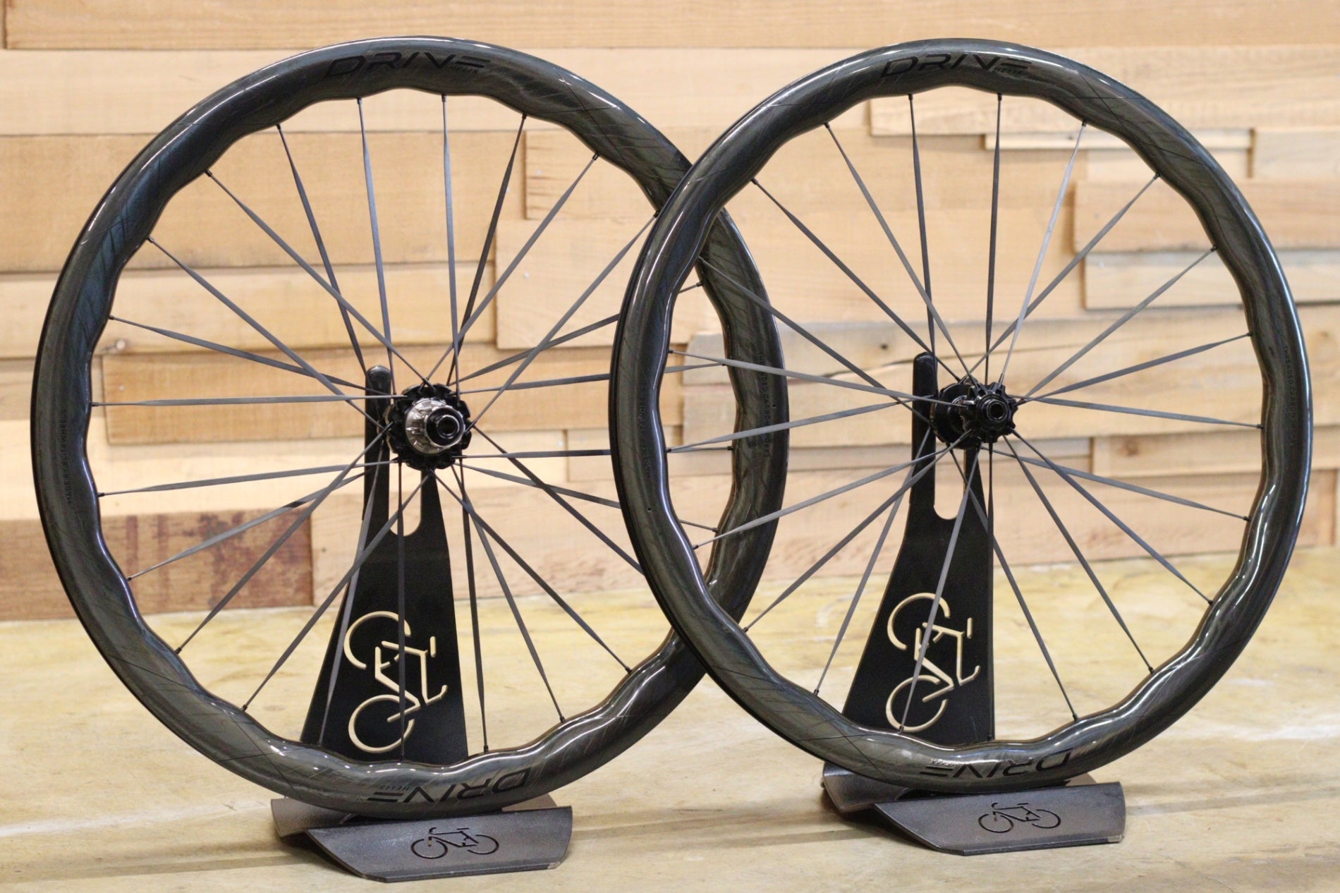 エリートホイールズ ELITE WHEELS ドライブ ヘリックス DRIVE HELIX