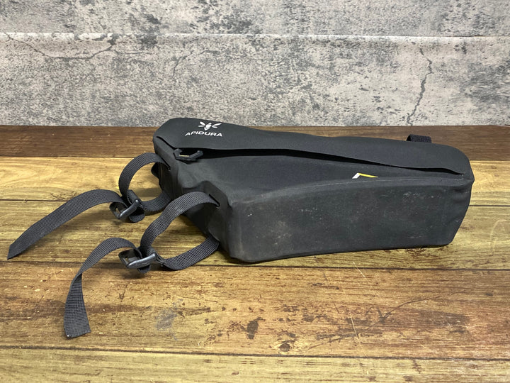 KI942 アピデュラ APIDURA RACING FRAME PACK 2.4L フレームバッグ 黒