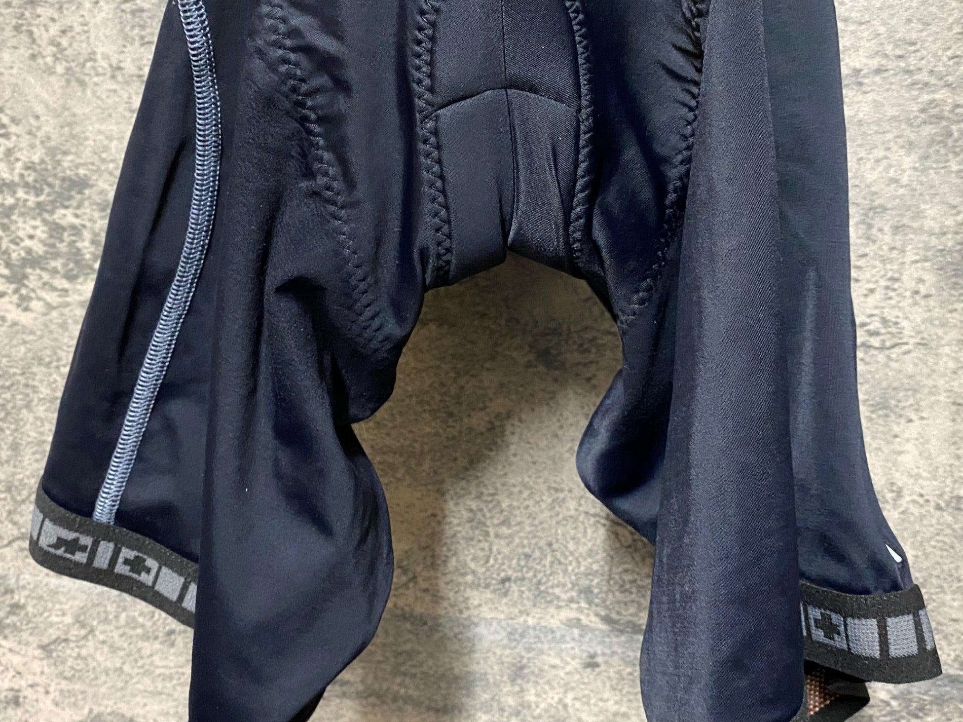 JO855 アソス assos ビブショーツ 黒 XL – BICI AMORE ONLINE STORE