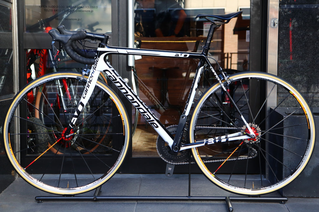 キャノンデール CANNONDALE スーパーシックス SUPERSIX EVO 2014モデル 54サイズ シマノ アルテグラ 6870 MIX Di2 11S カーボン ロードバイク 【東京南麻布店】