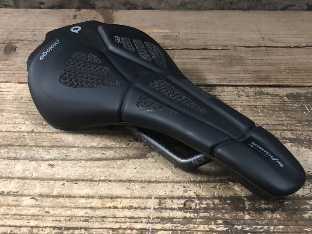 JS408 プロロゴ prologo SCRATCH M5 PAS NACK サドル 黒 Nackレール