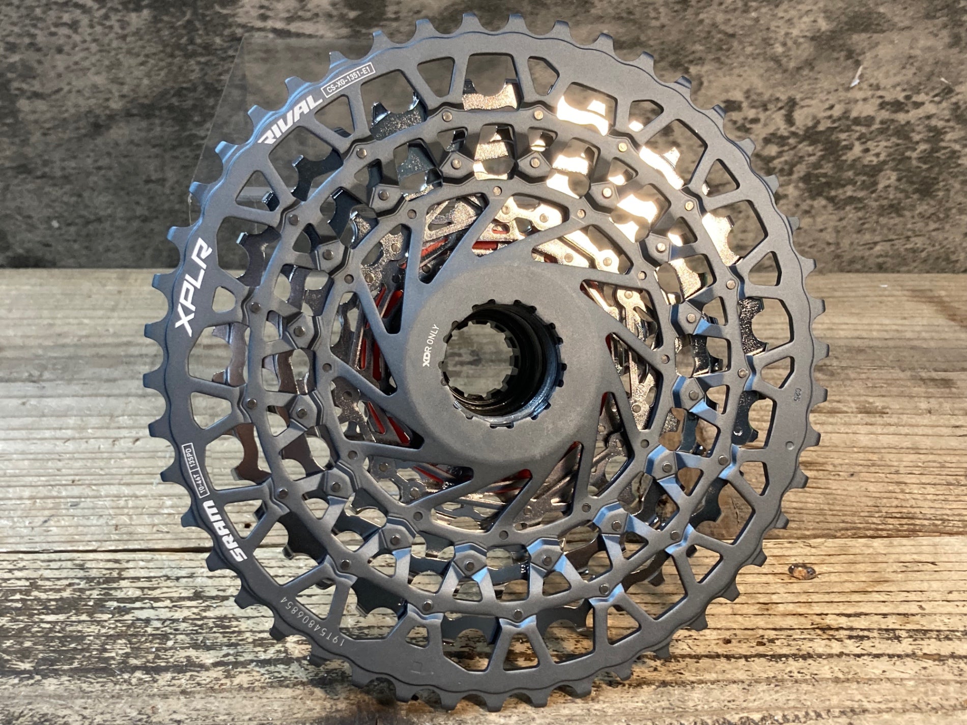 JP251 スラム SRAM ライバル RIVAL XPLR CS-XG1351-E1 XDR