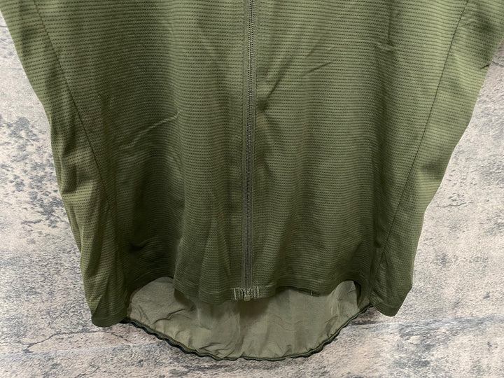 KB061 ラファ Rapha CLASSIC FLYWEIGHT JERSEY 半袖 サイクルジャージ オリーブ S ※ゴム伸び