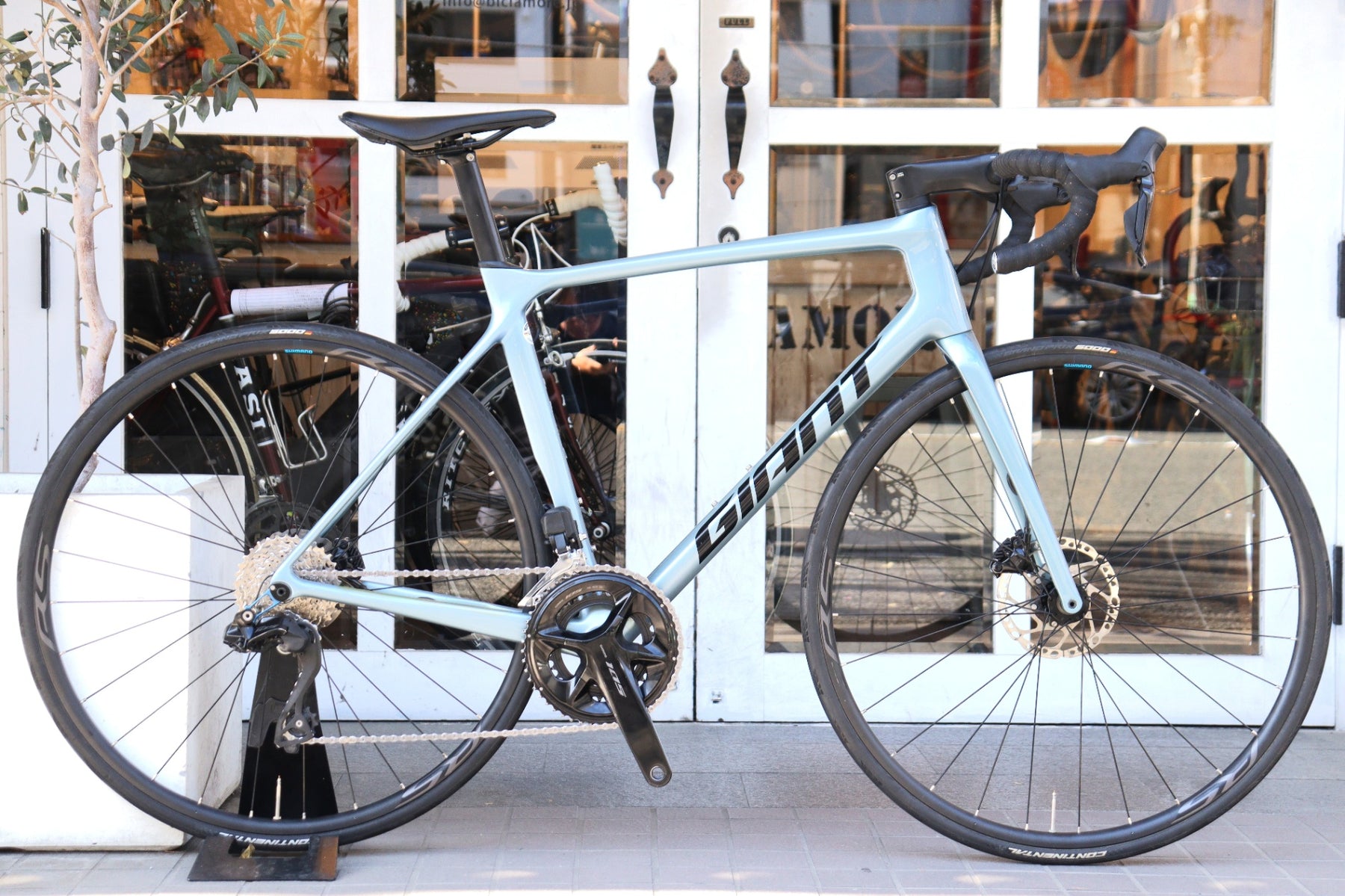 ジャイアント GIANT TCR ADVANCED PRO 1 DISC 2023モデル MLサイズ
