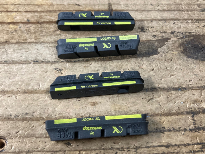 KI429 AX Lightness ブレーキパッド 4pcs カンパニョーロ用