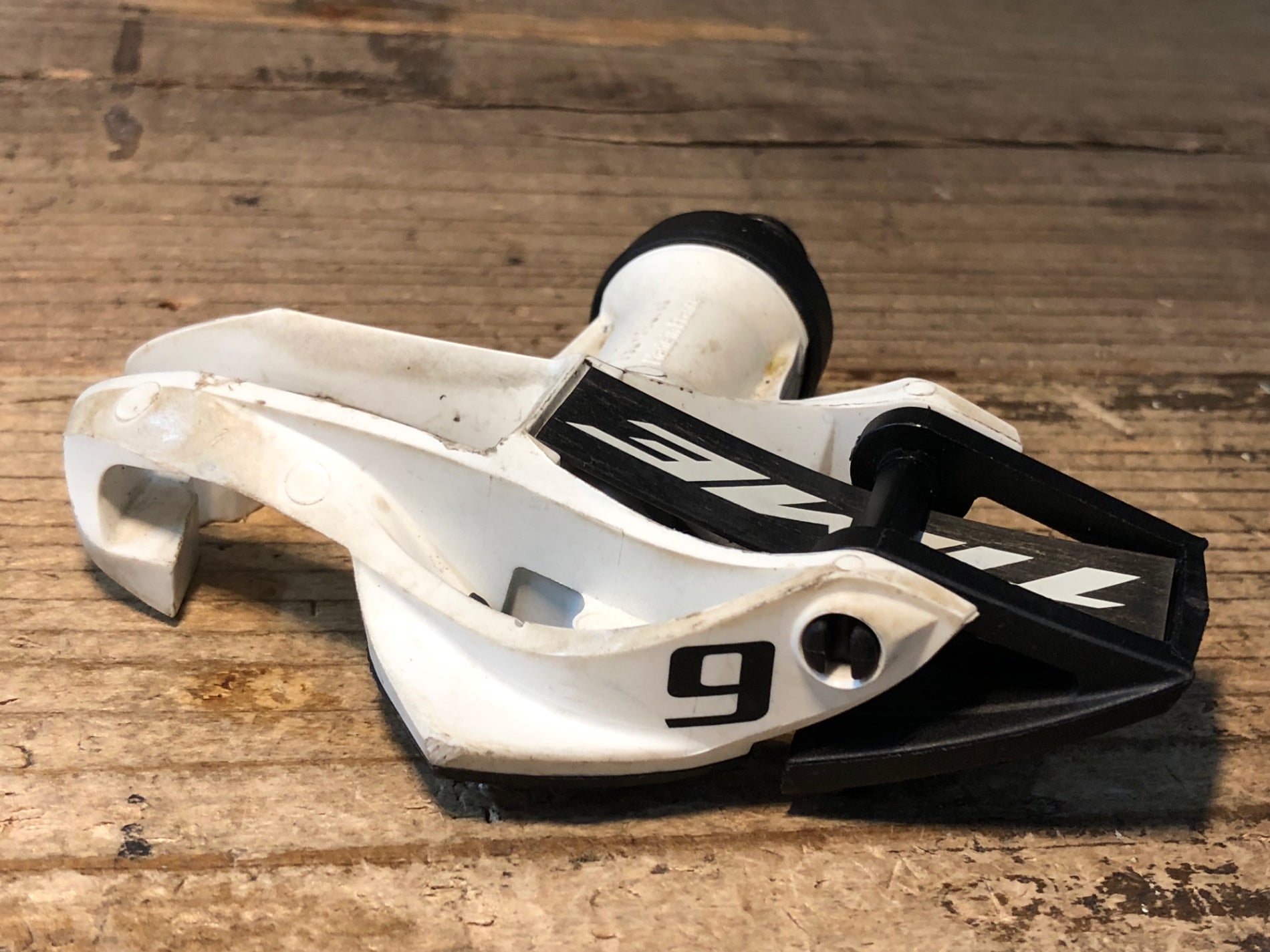 JK954 タイム TIME エクスプレッソ Xpresso6 ビンディングペダル 白