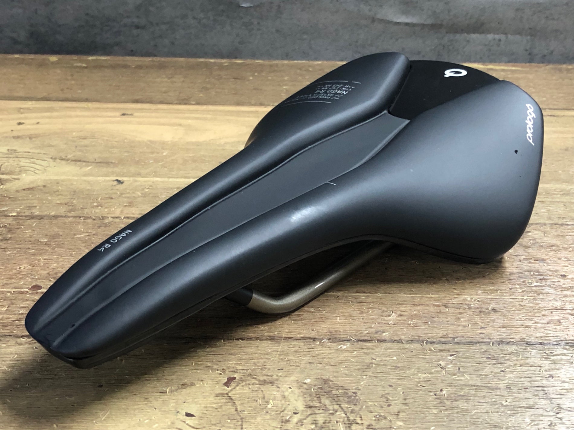 KB025 プロロゴ prologo NAGO R4 サドル 黒 147mm TiroX – BICI AMORE