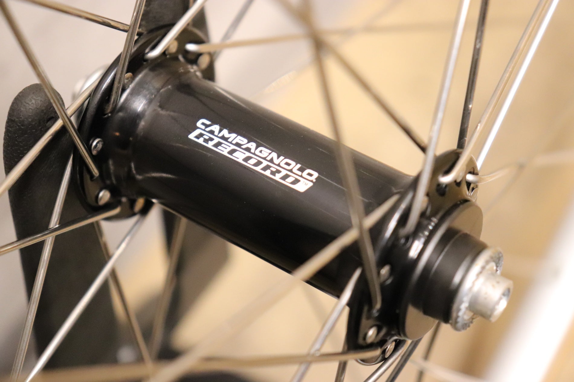 AMBROSIO MONTREAL 700シルバー チューブラーリム2本セット AMBROSIO 「アンブロッシオ」 MONTREAL リム SHIMANO 6700 ハブ