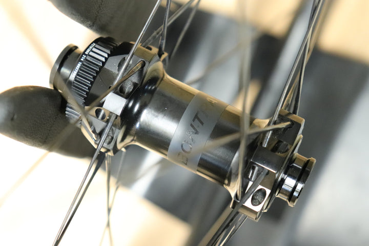 ボントレガー BONTRAGER アイオロス AEOLUS PRO37 カーボン チューブレスレディ ホイールセット シマノ11/12S 【さいたま浦和店】