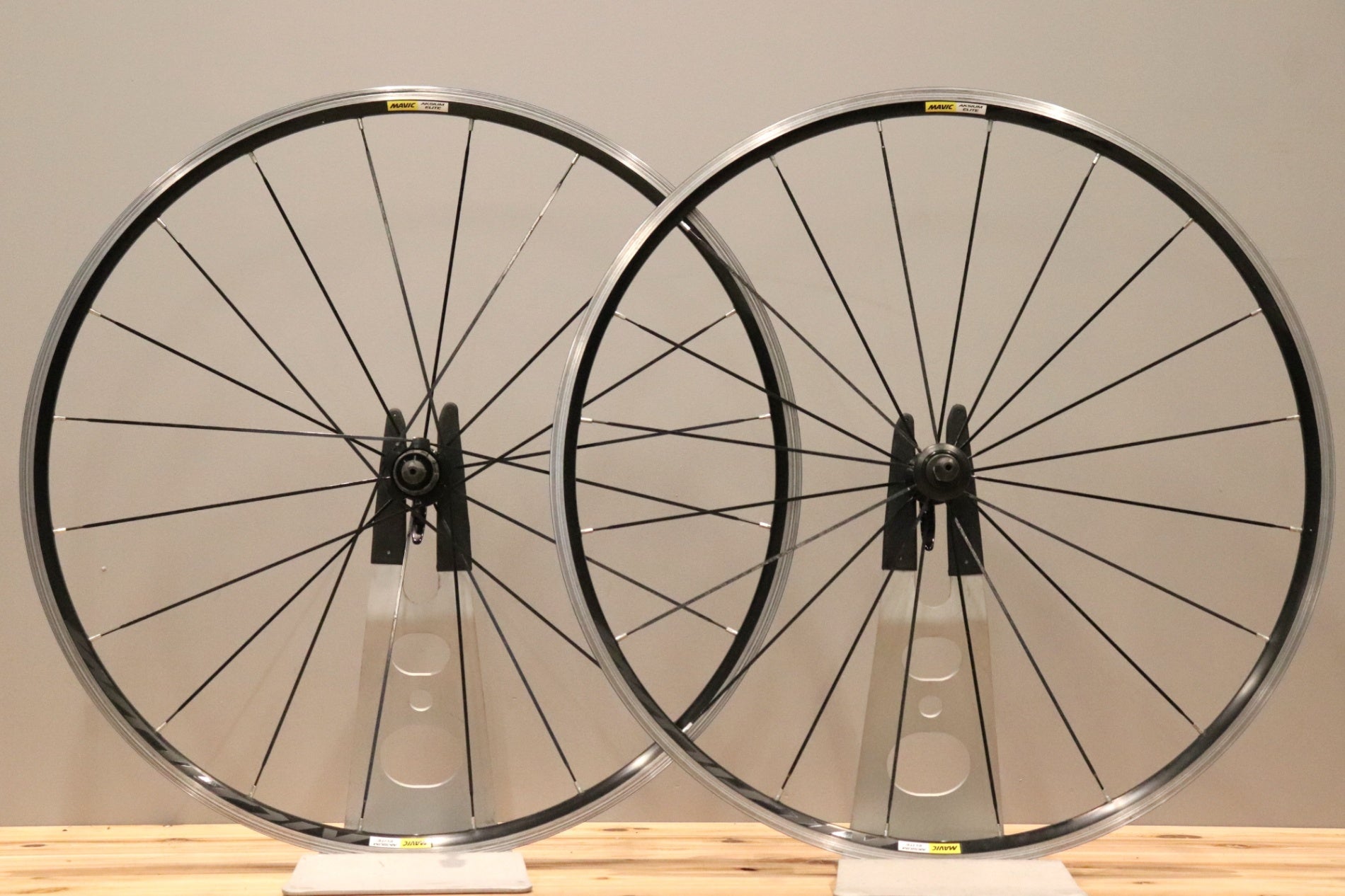 マヴィック MAVIC アクシウム エリート AKSIUM ELITE アルミ
