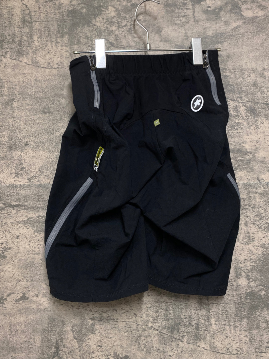 JG618 アソス assos H.RALLY CARGO ハーフパンツ 黒 S