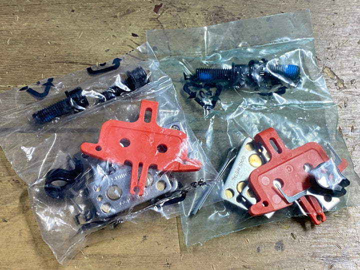KO378 シマノ SHIMANO デオーレ DEORE BR-M6100 ディスクブレーキキャリパー 前後セット