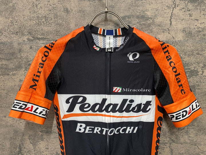 JW451 パールイズミ PEARL iZUMi 半袖 サイクルジャージ 黒 オレンジ S Pedalist