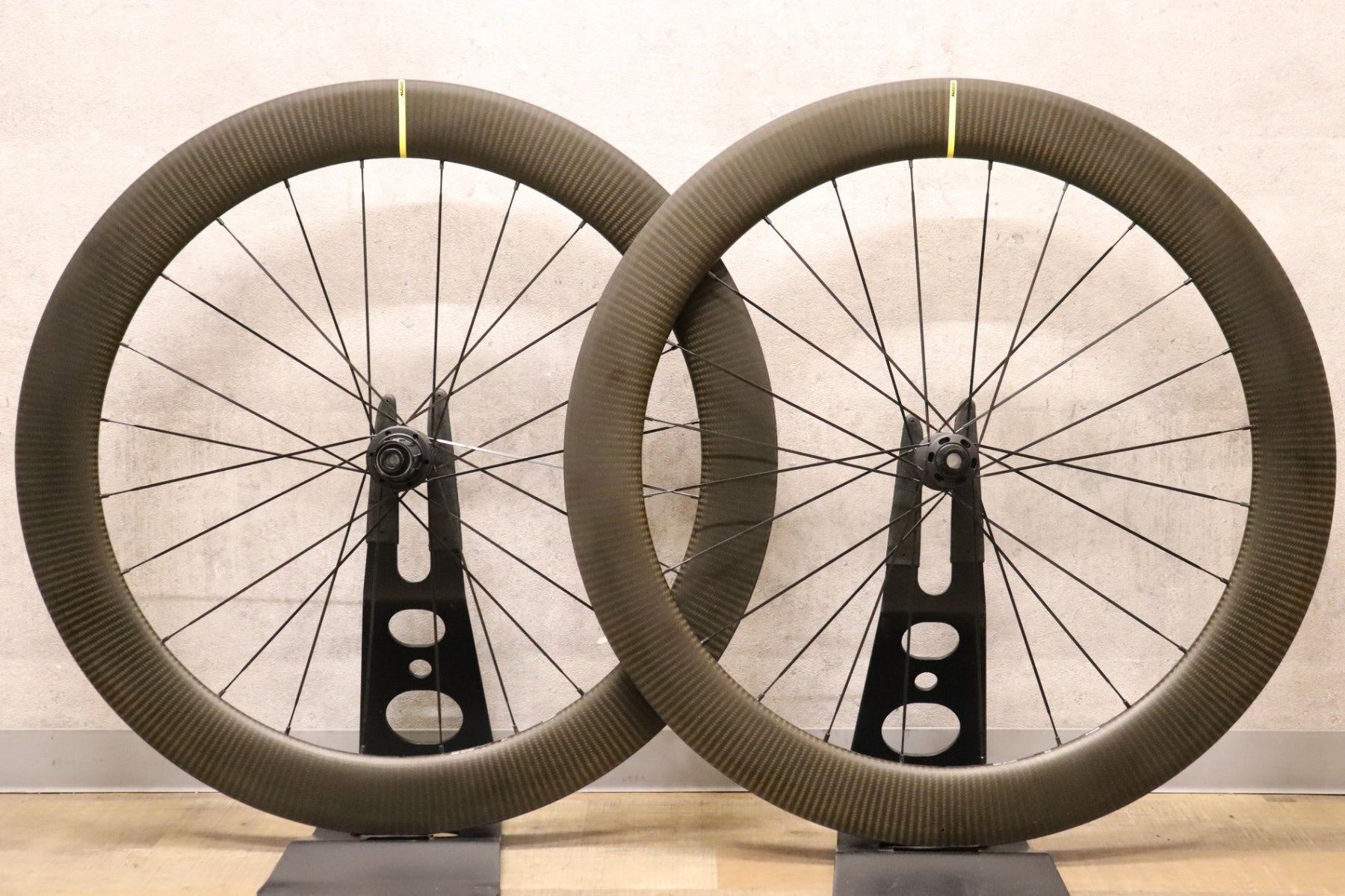 マヴィック MAVIC コスミック COSMIC SL 65 DISC カーボン